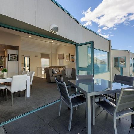 Lakefront Living At Remarkables Retreat - Unit 4 Квинстаун Экстерьер фото